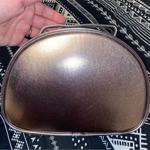 Mica Beauty Cosmetics make up bag - Picture 2 of 4